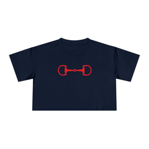 Navy cropped tee with bold red horsebit emblem in horsebit style design