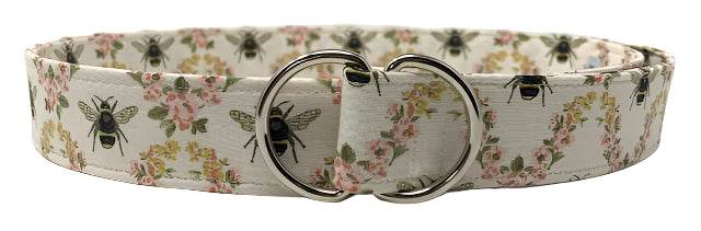 Ivory floral belt with honey bee design and silver double ring buckle