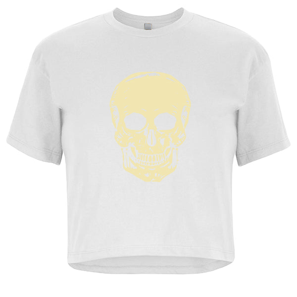 Women’s cropped cream tee with oversized yellow skull graphic, boxy fit, and edgy streetwear style